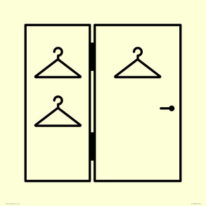 I065 Large Changing room